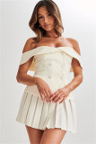 Fashionable off-shoulder double-breasted top and pleated skirt suit