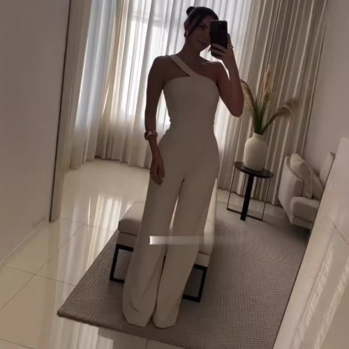 Fashionable one-shoulder solid color wide-leg jumpsuit for women