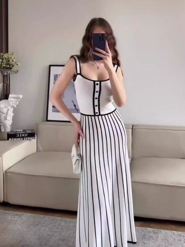 Autumn and winter retro strap striped stitching knitted midi dress
