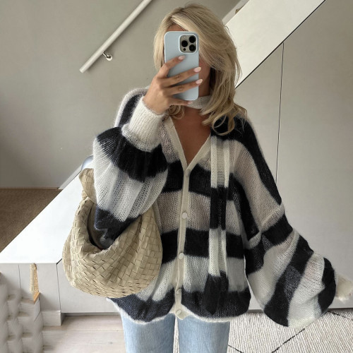 Women's autumn loose lazy striped sweater cardigan with scarf