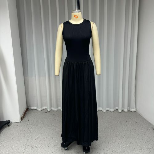 Women's dress fashionable casual sleeveless solid color black long dress