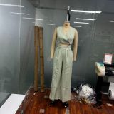 Women's stylish casual sleeveless solid color two-piece suit