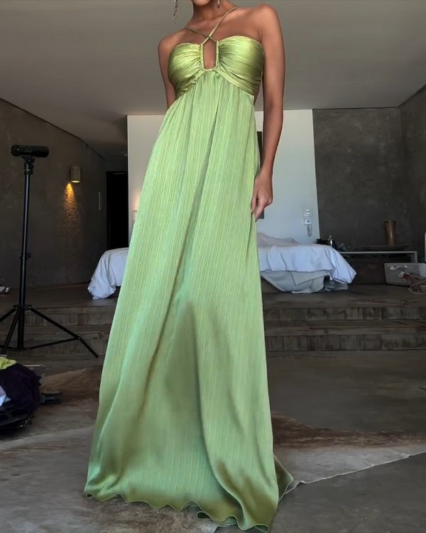 Sexy Women's Solid Color Cross Strap Pleated Dress