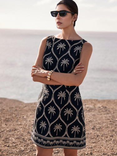 Women's Dress Sleeveless Embroidered Romantic Dress