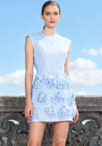Round neck sleeveless high waist flower solid color short dress
