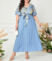 Plus size flower print pleated long dress