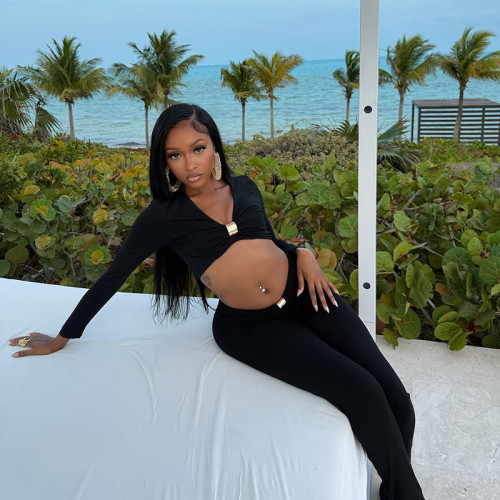 Sexy metallic embellished long-sleeved top and tight high-waisted trousers set