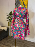 Sweet long sleeves printed V-neck tie-up vacation skirt set