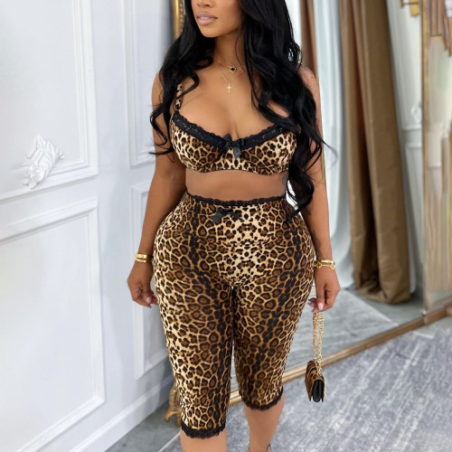 Women Sexy Leopard Printed Bra & Capri Trousers Two Piece Set