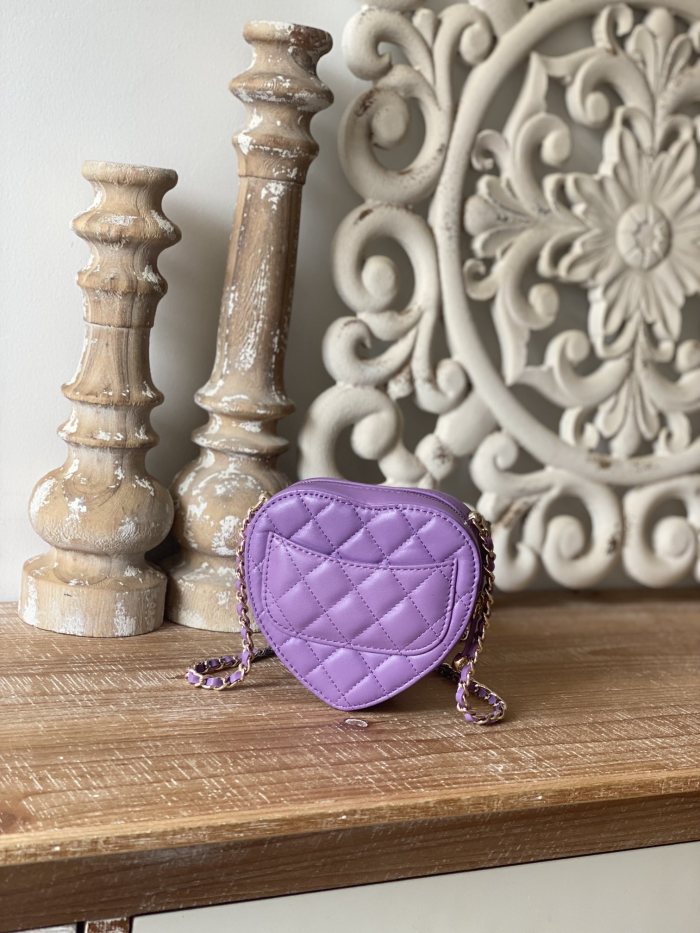 Handbag Chanel 81203 size 12×13×5.5 cm