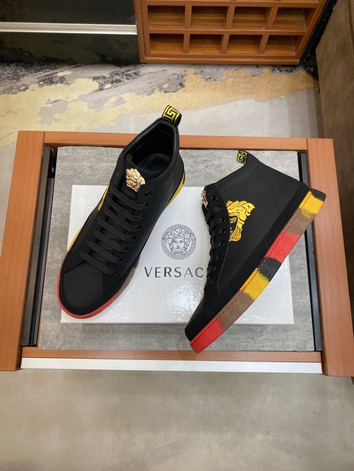 Versace Greca Sneaker 19
