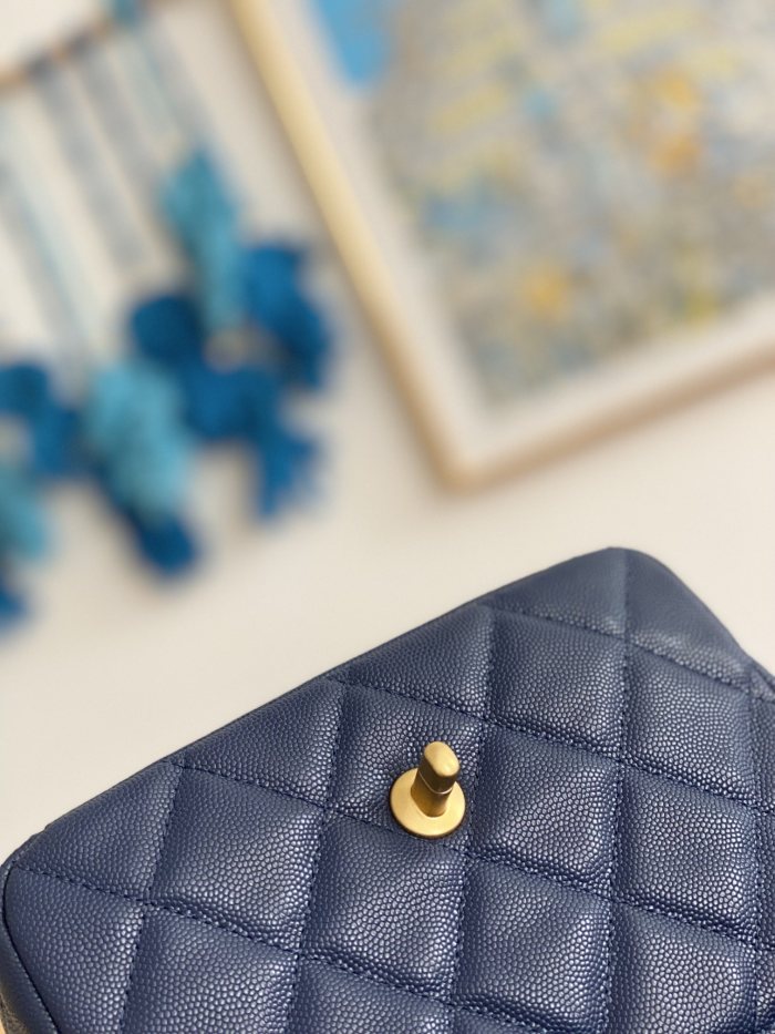 Handbag Chanel 3369 size 21X14.5X6 cm