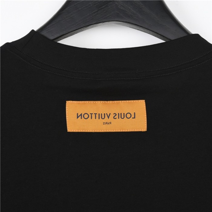 Clothes Louis Vuitton 102