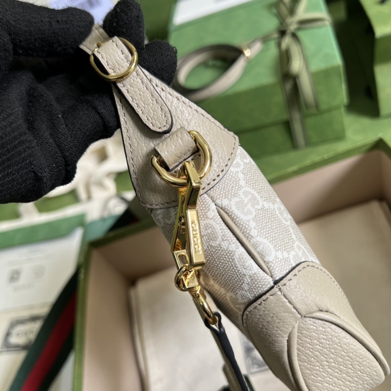 Handbag Gucci 685127 size 19 x 13x 3 cm