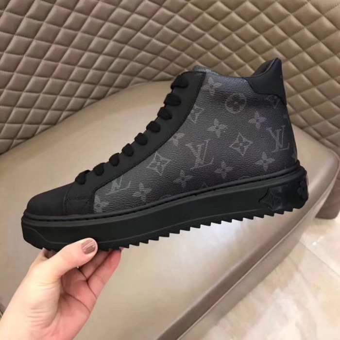 Louis Vuitton High Top sneaker 8