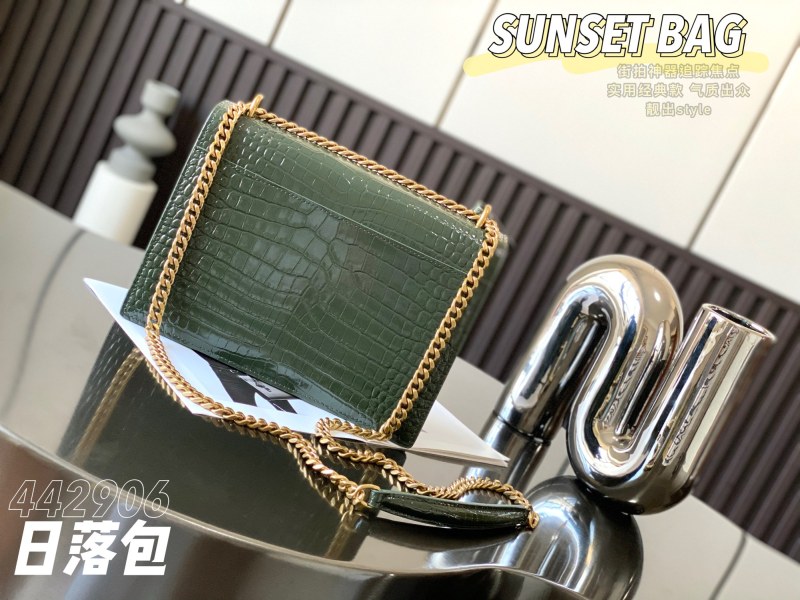 Handbags SAINT LAURENT 442906 size 22×16×8 cm