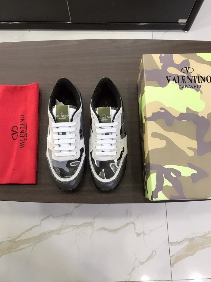 Valentino Garavani Rockrunner camouflage-print sneakers 3