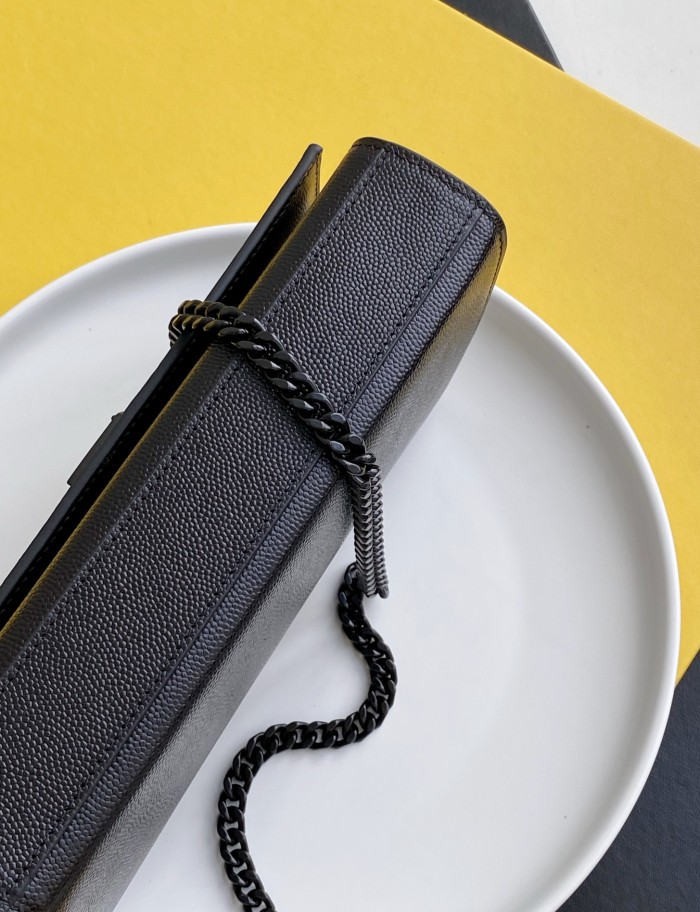 Handbags SAINT LAURENT 469390 size 20x12.5x5cm