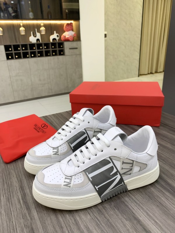Valentino Garavani VL7N low-top sneakers 7