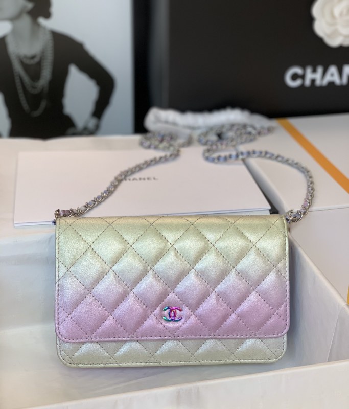 Handbag Chanel size 19 cm