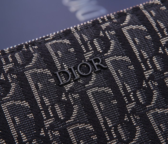 Handbag Dior 2OBCA2510 size 30*20*2.5 cm