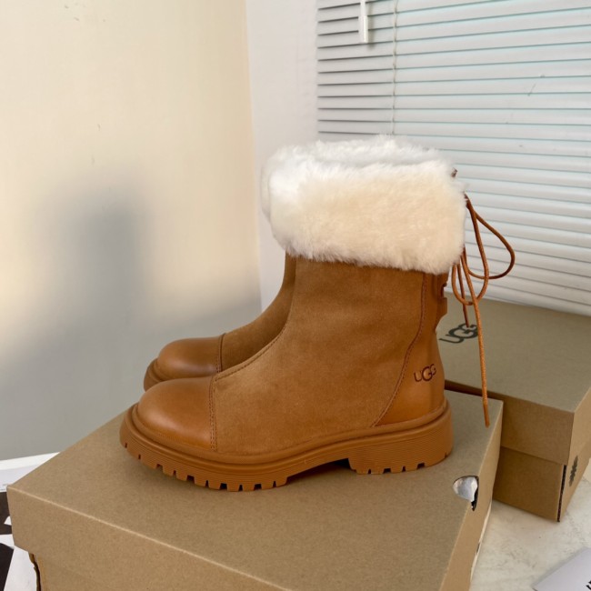 UGG Sneaker 46