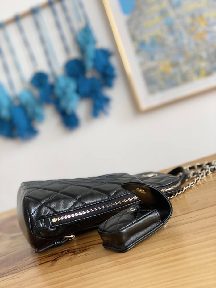 Handbag Chanel 3332 size 21*23*8* cm