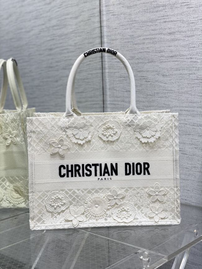 Handbag Dior size 36*18*28 cm