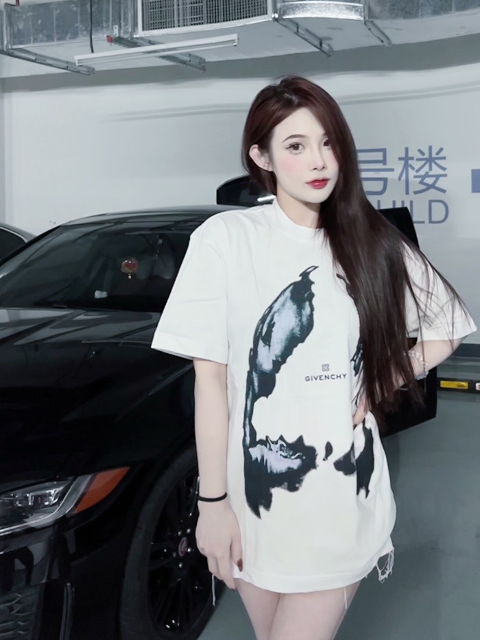 Clothes Givenchy 86
