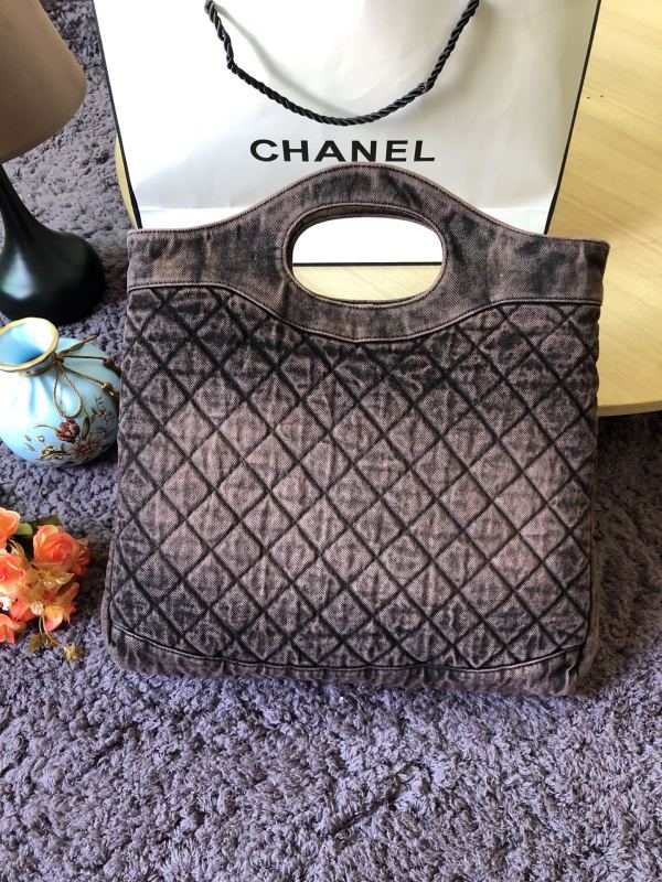 Handbag Chanel S1408 size 41×45×9 cm