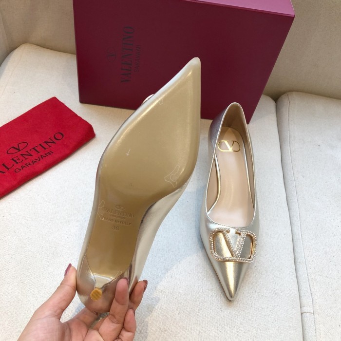 VALENTINO GARAVANI Roman Stud BOOT WOMEN 32