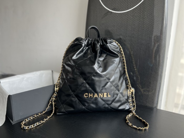 Handbag Chanel size 51cmx40cmx9 cm