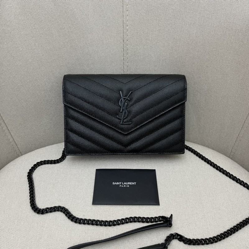 Handbags SAINT LAURENT 393953 size 19x11.5x4 cm