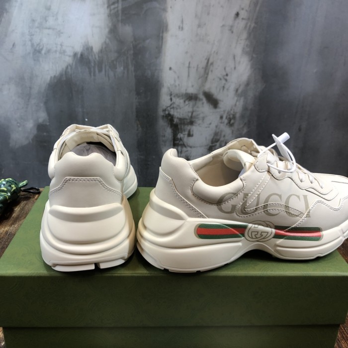 Gucci Rhyton sneaker 33