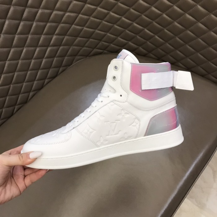 Louis Vuitton Rivoli sneaker 28