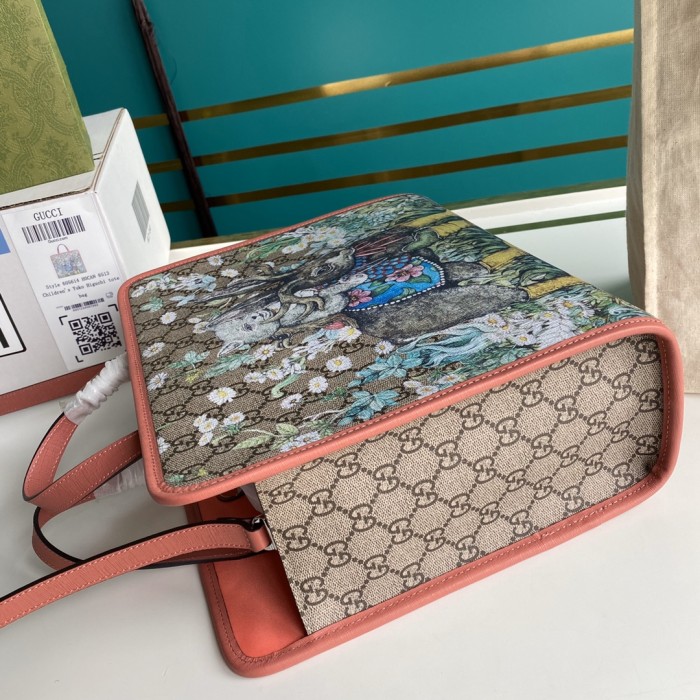 Handbag Gucci 612992 size 28*25*11 cm