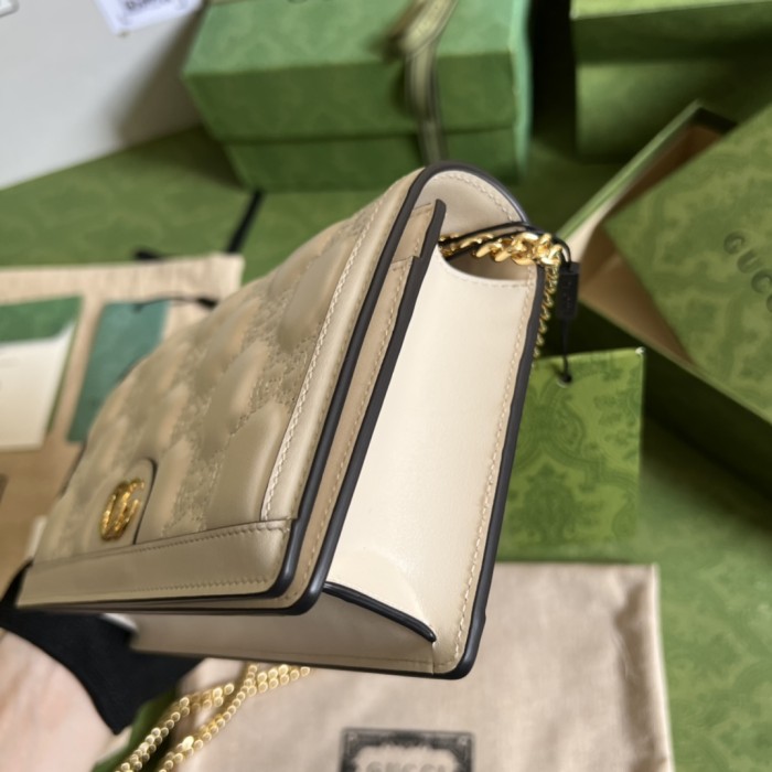 Handbag Gucci 723787 size 20*12.5*4 cm