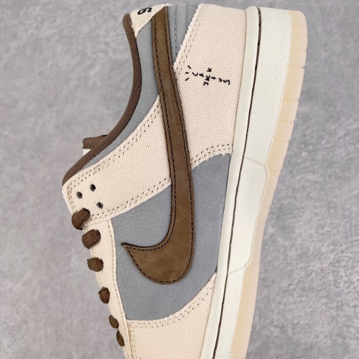 Nike Dunk Low Travis Scott x Playstation