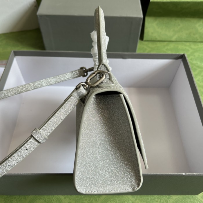 Handbag Gucci 5928331 size 19*13*8 cm