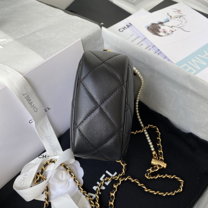 Handbag Chanel AS2857 size 16x12x6 cm