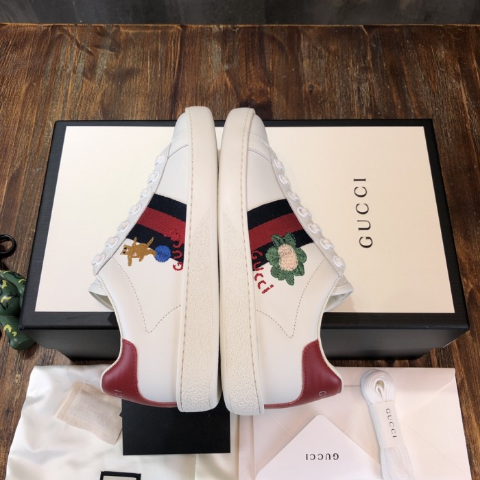 Gucci Ace embroidered sneaker 80