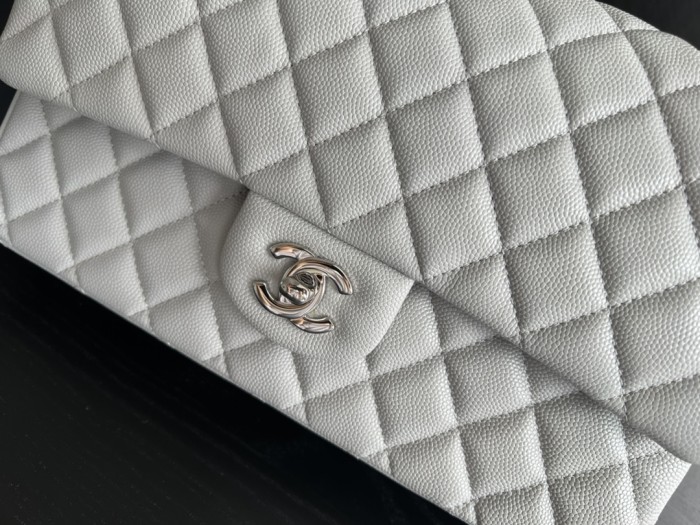 Handbag Chanel 1112 size 25 cm