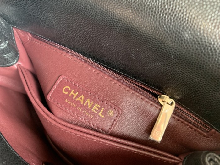 Handbag Chanel 2215 size 19 cm