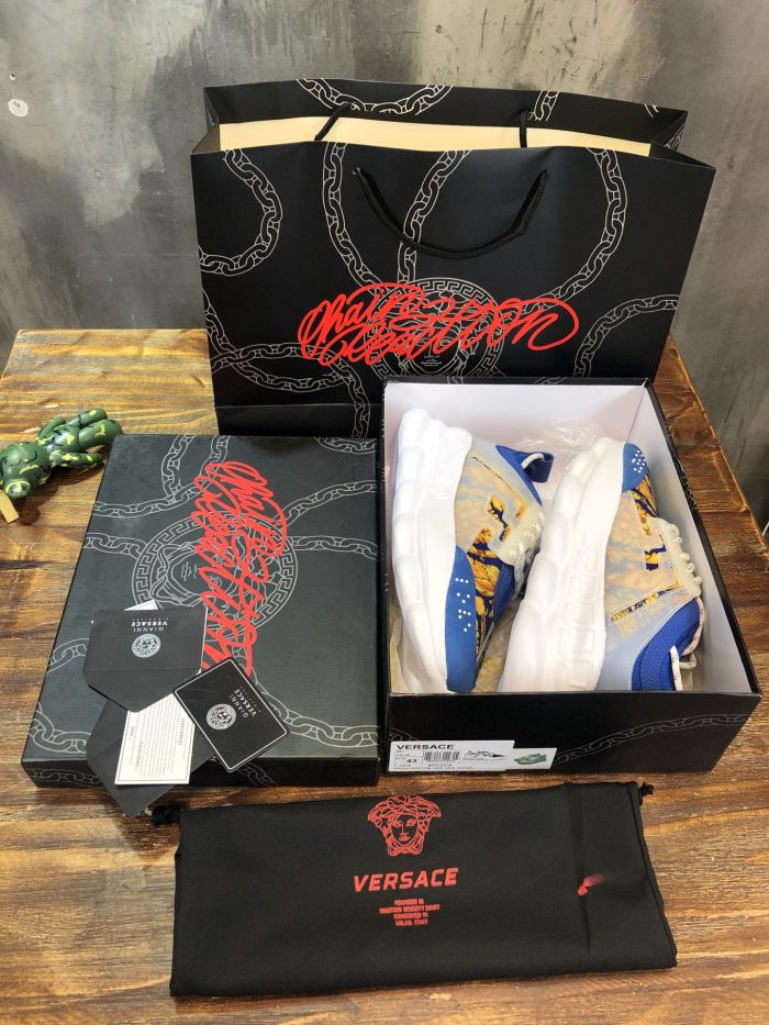 Versace Baroque Chain Reaction Bluette Gold