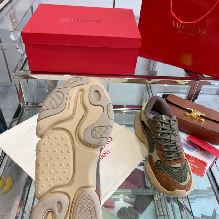 VALENTINO GARAVANI Bubbleback Sneaker 3