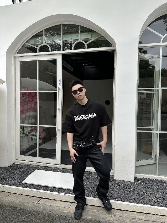 Clothes Balenciaga 304