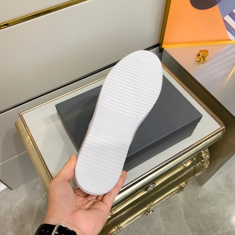 Thom Browne Low Top Sneaker 20