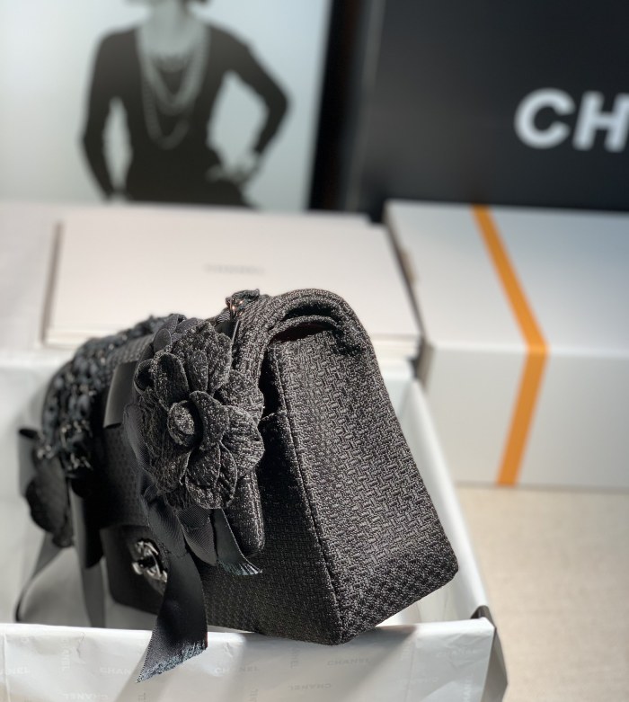 Handbag Chanel size 25*7*16 cm