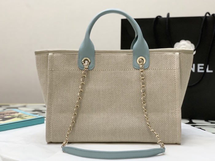 Handbag Chanel size 32 cm