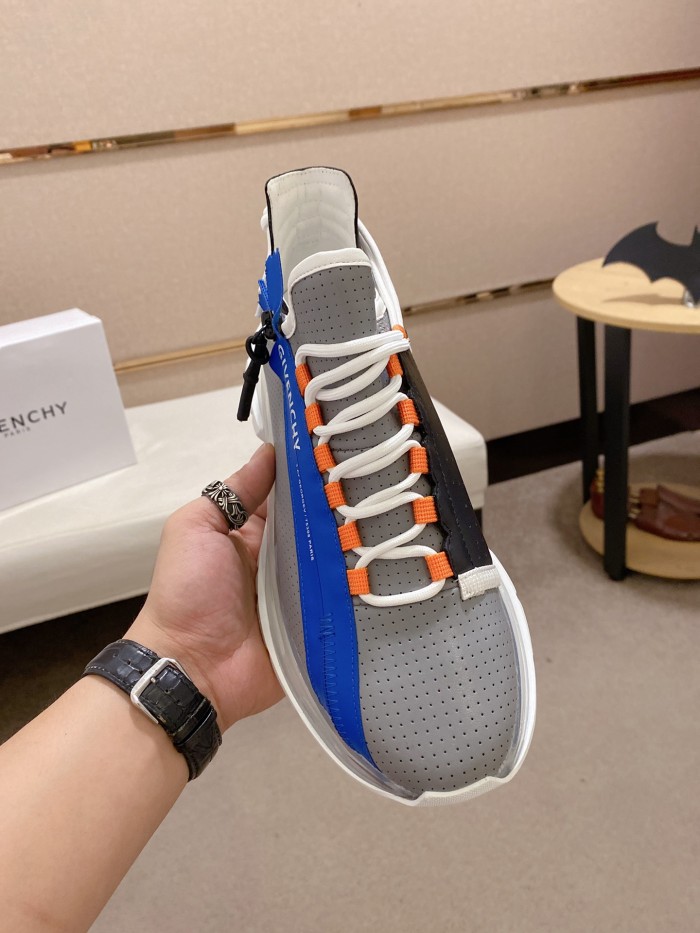 Givenchy Spectre Zip Sneakers 5